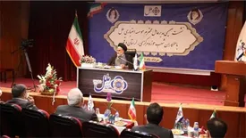 مشتری مداری و احترام به مشتریان را سرلوحه کار خود قرار دهید