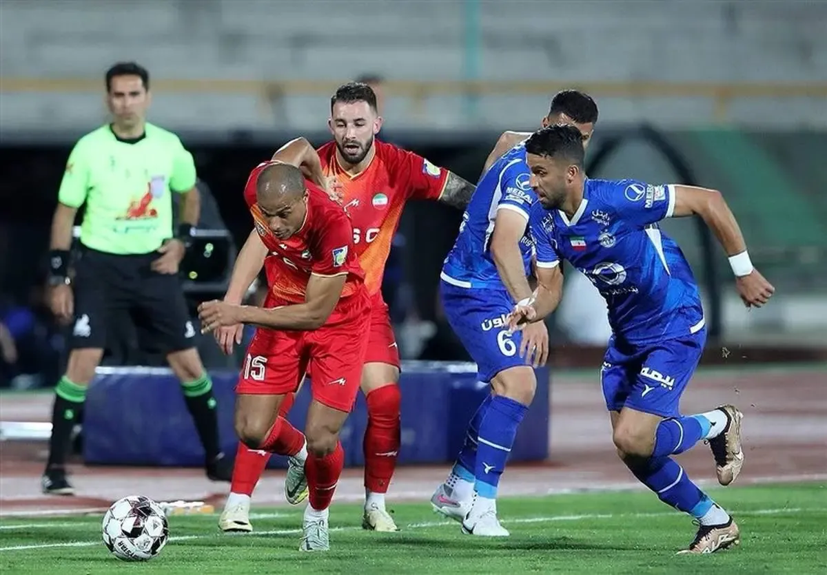 کارشناس داوری: استقلال با اشتباه داور بُرد