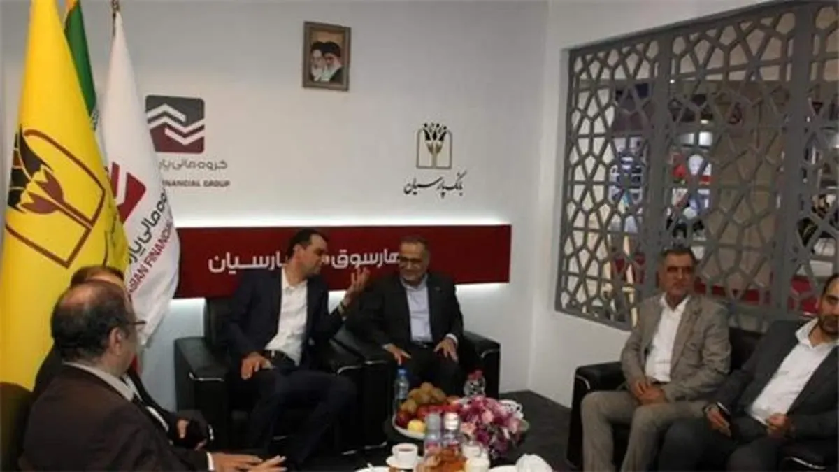 حضور فعال گروه مالی بانک پارسیان در نمایشگاه " کیش اینوکس2022 " / رونق چهارسوق مالی پارسیان در نمایشگاه