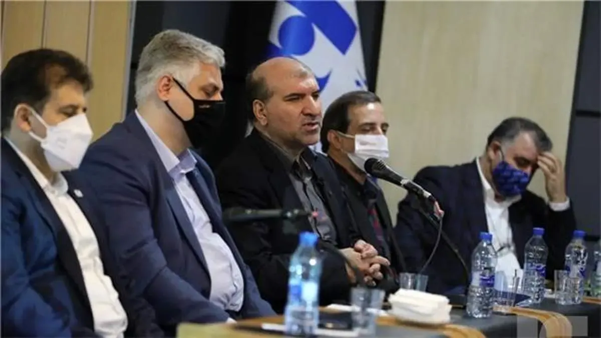 رشنوادی: بیمه سرمد در طرح پتروصاد، خدمات متمایزی برای پوشش ریسک پتروشیمی‌ها ارائه می‌کند