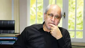 دولت منتقدان را حذف می کند