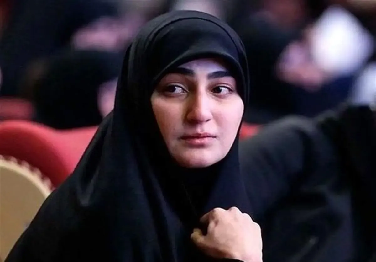 برخورد جالب حسین یاری با زینب سلیمانی در یک مراسم/ فیلم