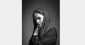 گلاب آدینه دوباره بازی می‌کند