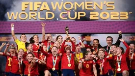 جشن و پایکوبی قهرمانان جام جهانی زنان در مادرید