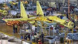 دسته جدید جنگنده‌های سوخو ۳۵ از راه رسید