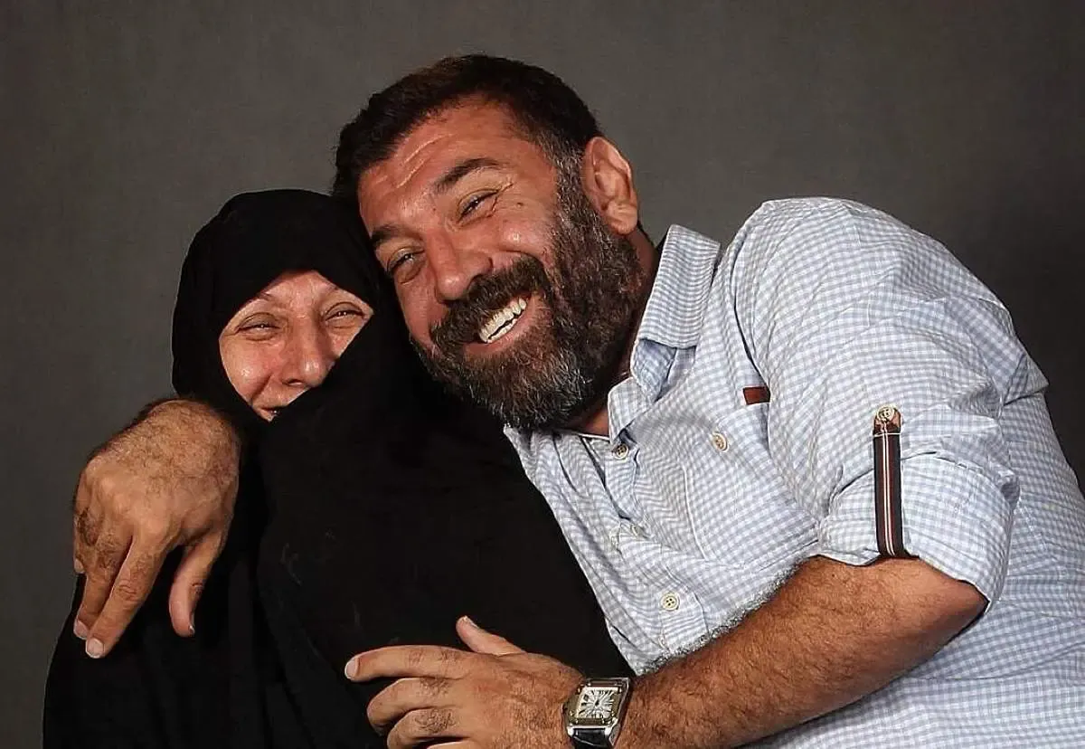 اتفاق تلخ برای مادر علی انصاریان/ نقش ناصر محمد خانی چه بود؟