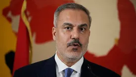 درخواست فیدان از آمریکا برای پایان دادن به اقدامات بی‌ثبات‌کننده رژیم صهیونیستی