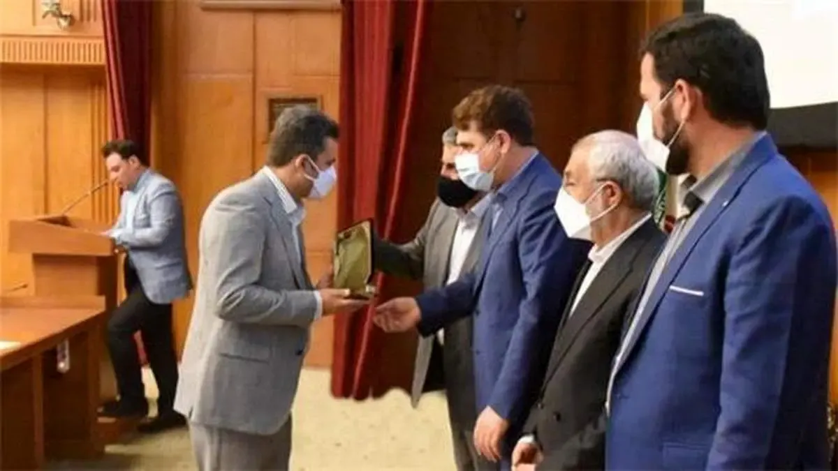 کسب عنوان کارفرمای برتر سلامت‌محور استان توسط گل‌گهر