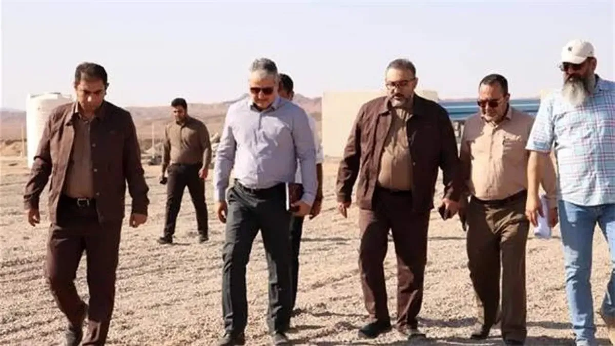 بازدید مدیر عامل چادرملو از پروژه مجتمع فروآلیاژ ها