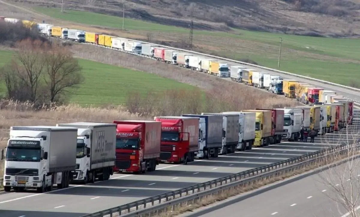 همه مرزهای زمینی کشور باز است