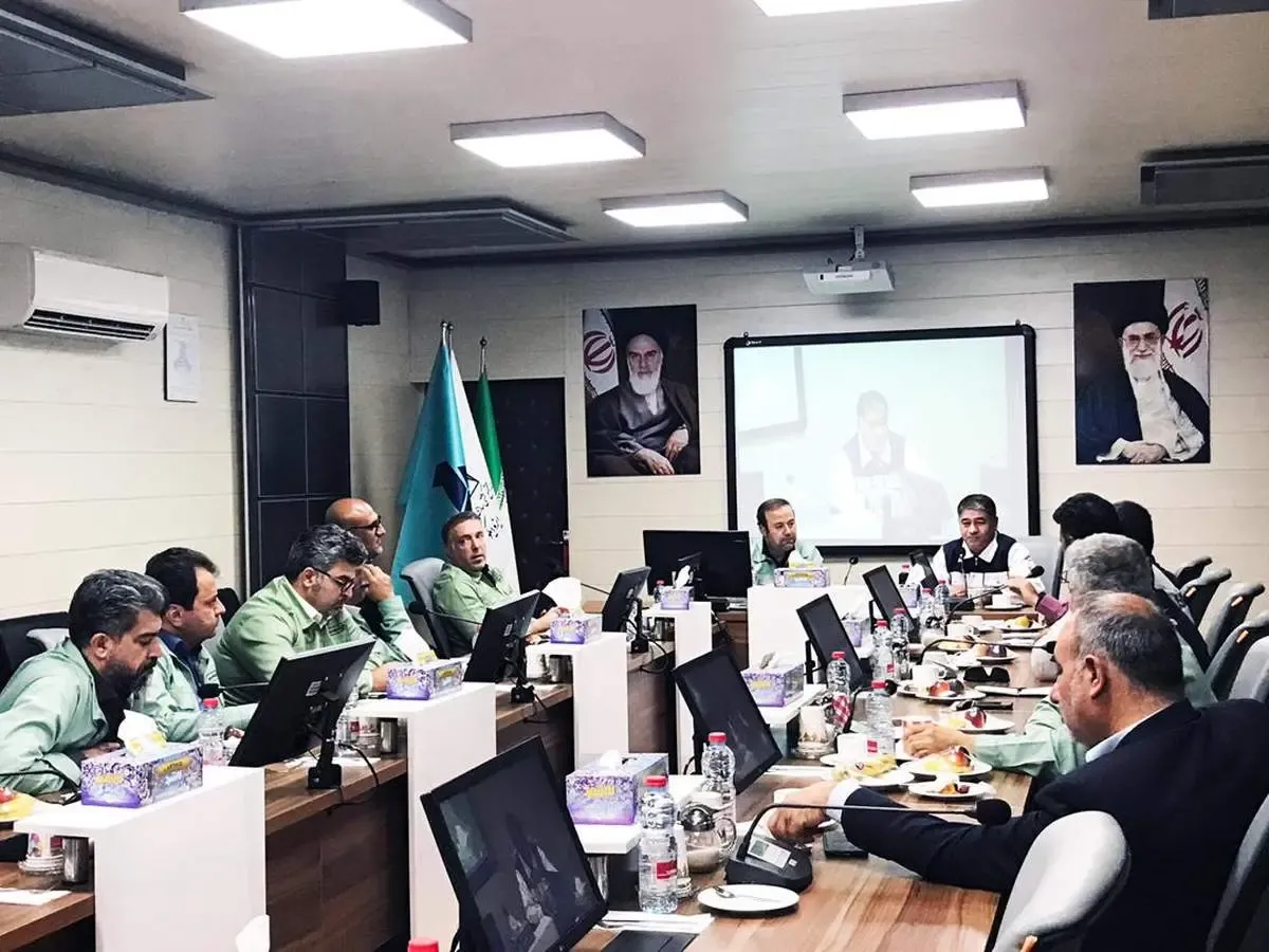 فـولاد به کشتی سـازی رسـید