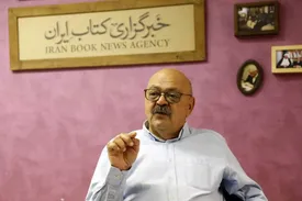 کورش صفوی، زبان‌شناس و مترجم درگذشت