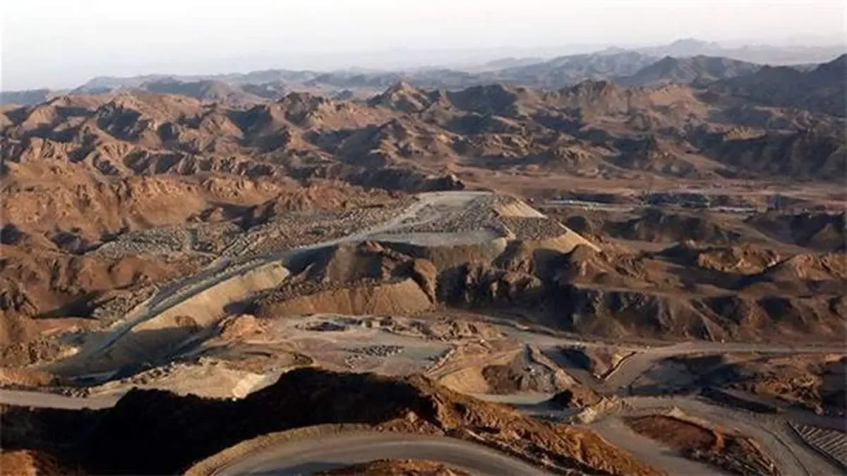 میزگرد بررسی چالش‌های خصوصی‌سازی معادن ایران برگزار شد