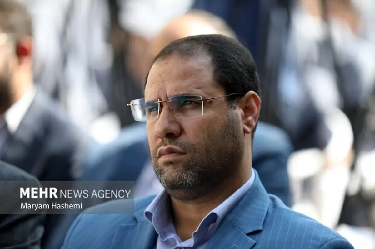 تفاهم جدید مرادصحرایی  برای یاد دادن سواد مالی به دانش آموزان