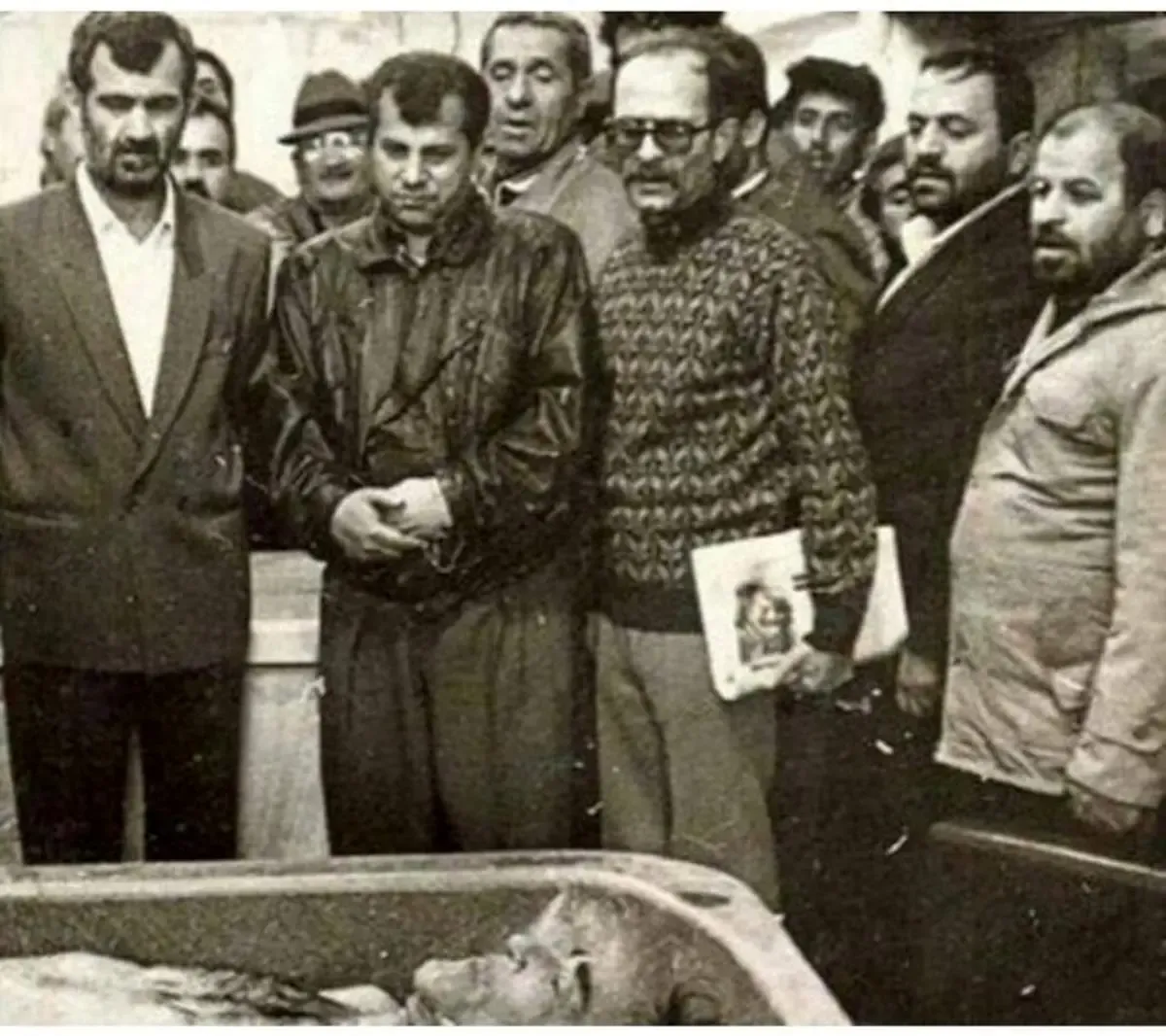 علی پروین در غسالخانه!