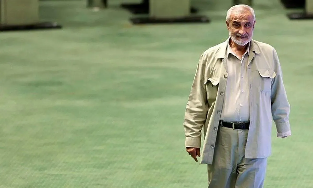 نادران مجلسی ماند