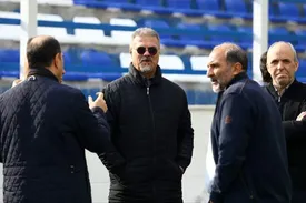 حضور دستیار ماتزاری در ایران/ انگیزهبخشی به استقلال پیش از بازی با شمس آذر