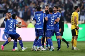 بازیکنان استقلال در خطر از دست دادن داربی