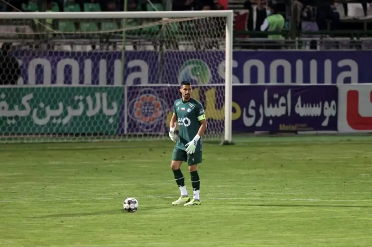 حسرتی که با گلر استقلال در اصفهان ماند