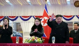 کیم جونگ اون با زن و دخترش ظاهر شد/ تصاویر