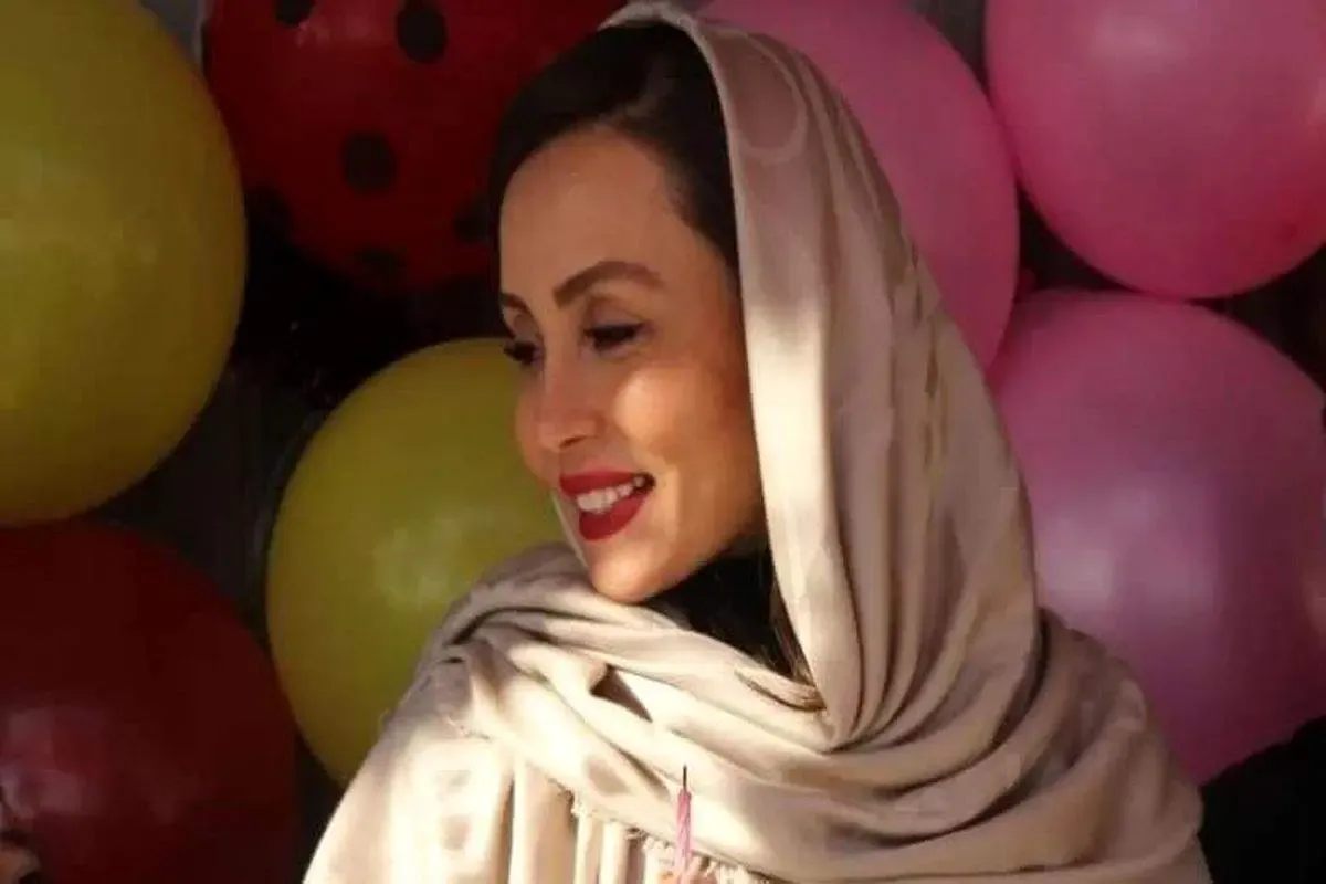 استایل ملیح و خانمانه حدیث فولادوند در کنسرت مهدی دارایی