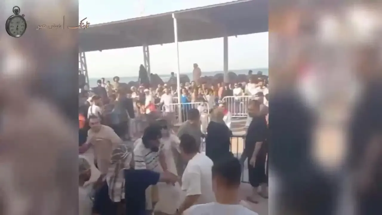 زد و خورد گروهی و وحشتناک مسافران در جزیره هرمز/ببینید