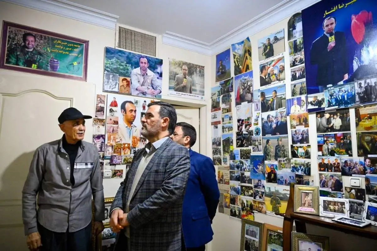 شهدای عرصه رسانه، شهید روشنگری جامعه  هستند