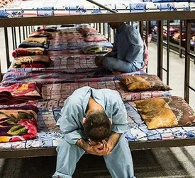 معتادان کمپ ترک اعتیاد بندرعباس فرار کردند!