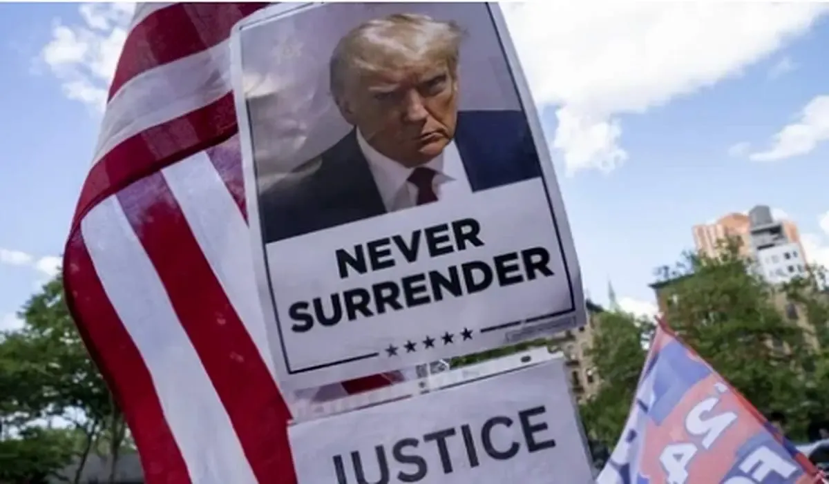 فراخوان شورش و انقلاب آمریکایی های هوادار ترامپ