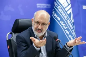 این شخص پس از استعفا به محل کار خود برگشت!