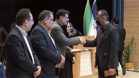آیین تقدیر از كاركنان نمونه شركت ملی مناطق نفت‌ خیز جنوب برگزار شد