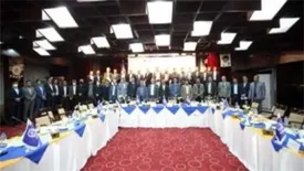 دیدار مدیرعامل بانک تجارت و مدیران صنایع خوزستان با هدف کمک به تولید و اشتغال استان