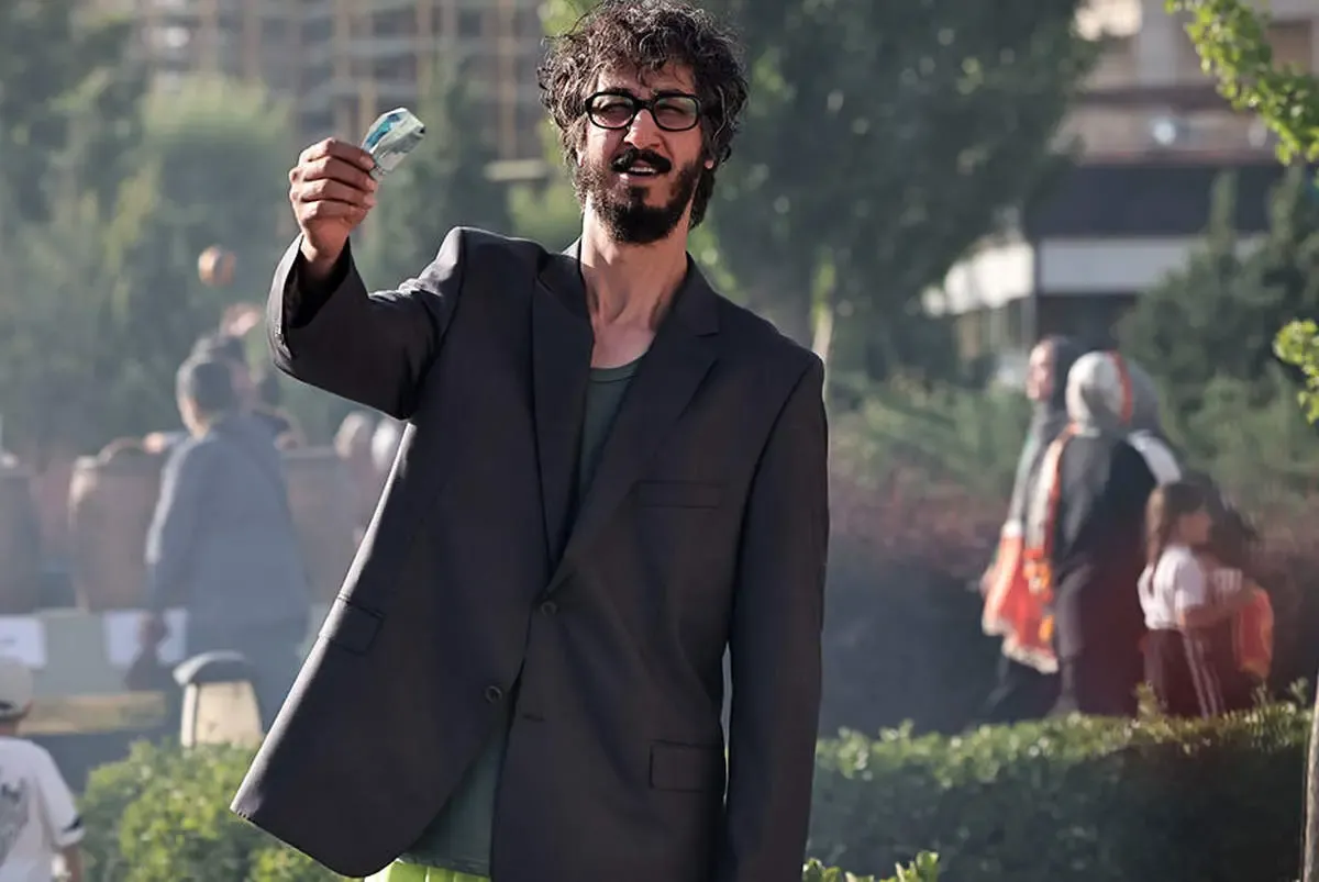 بهرام افشاری در فیلم مرد عینکی/ خلاصه و بازیگران