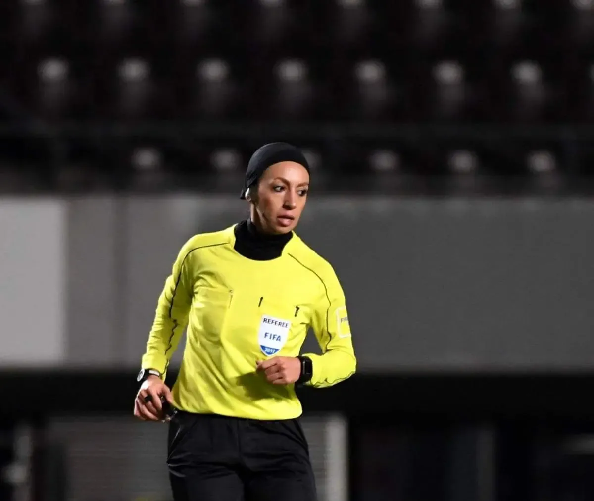 اولین زن داور دربی تهران را بشناسید