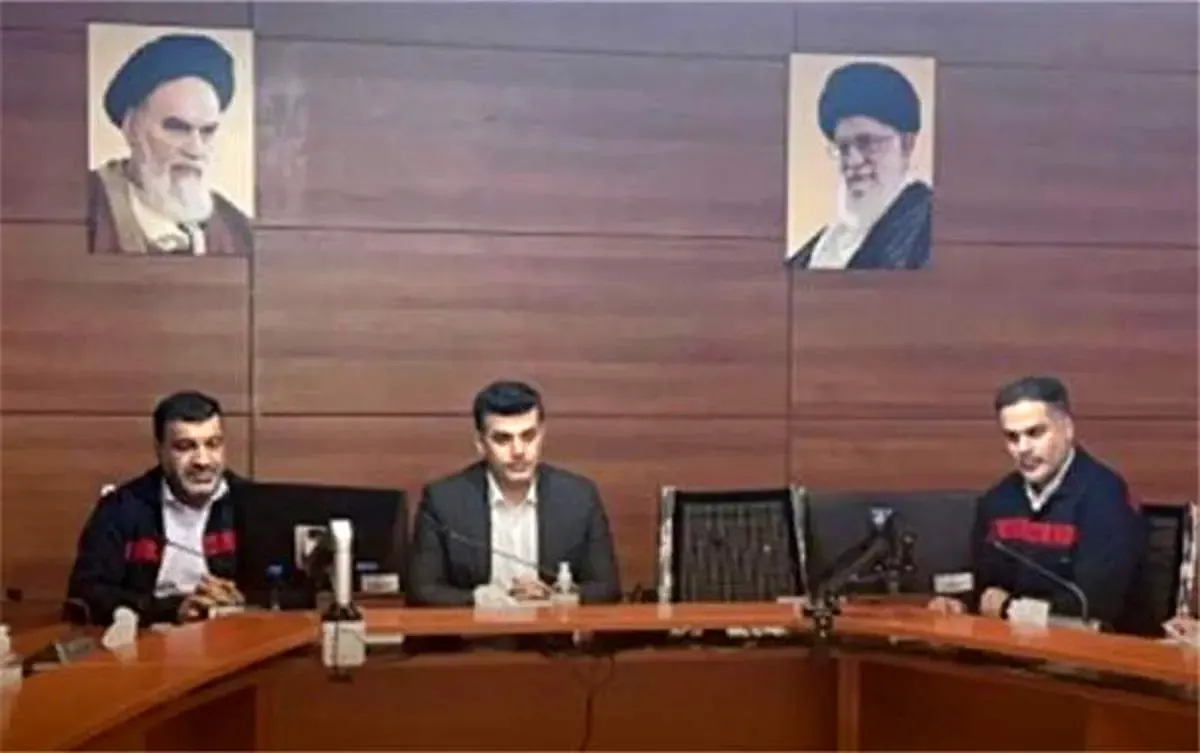 تحقق شعار سال یک تکلیف ملی است/ ظرفیت های فولاد اکسین خوزستان برای رشد تولید عملیاتی شود