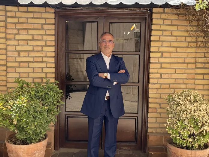 ایران قوی با وفاق و همگرایی