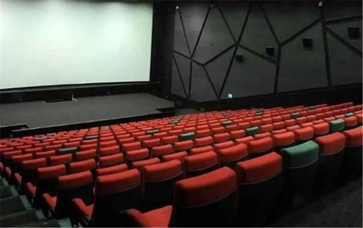 بی‌حجابی یک بازیگر دلیل برکناری مدیر سینما لوتوس