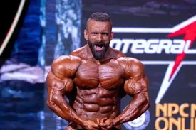 هادی چوپان سوم شد