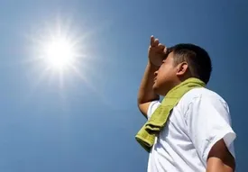 شاخص فرابنفش رکورد زد/ در این زمانها آفتاب خطرناک است