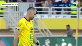 گل اول سپاهان به استقلال/ ببینید