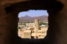 آدرس سرزمین اجنه اینجاست؛ مردانی که به خر تبدیل شدند/ عکس