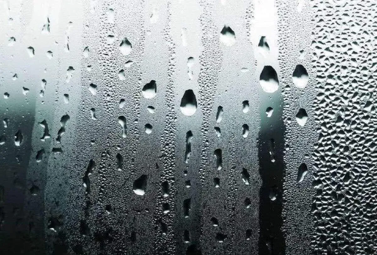 تنفس بخار آب حمام روزه را باطل می کند؟/ پاسخ آیت الله خامنه ای