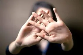 تعرض پسر ۱۸ ساله به ۲ زن/ یکی در اتاق خواب یکی در خودرو