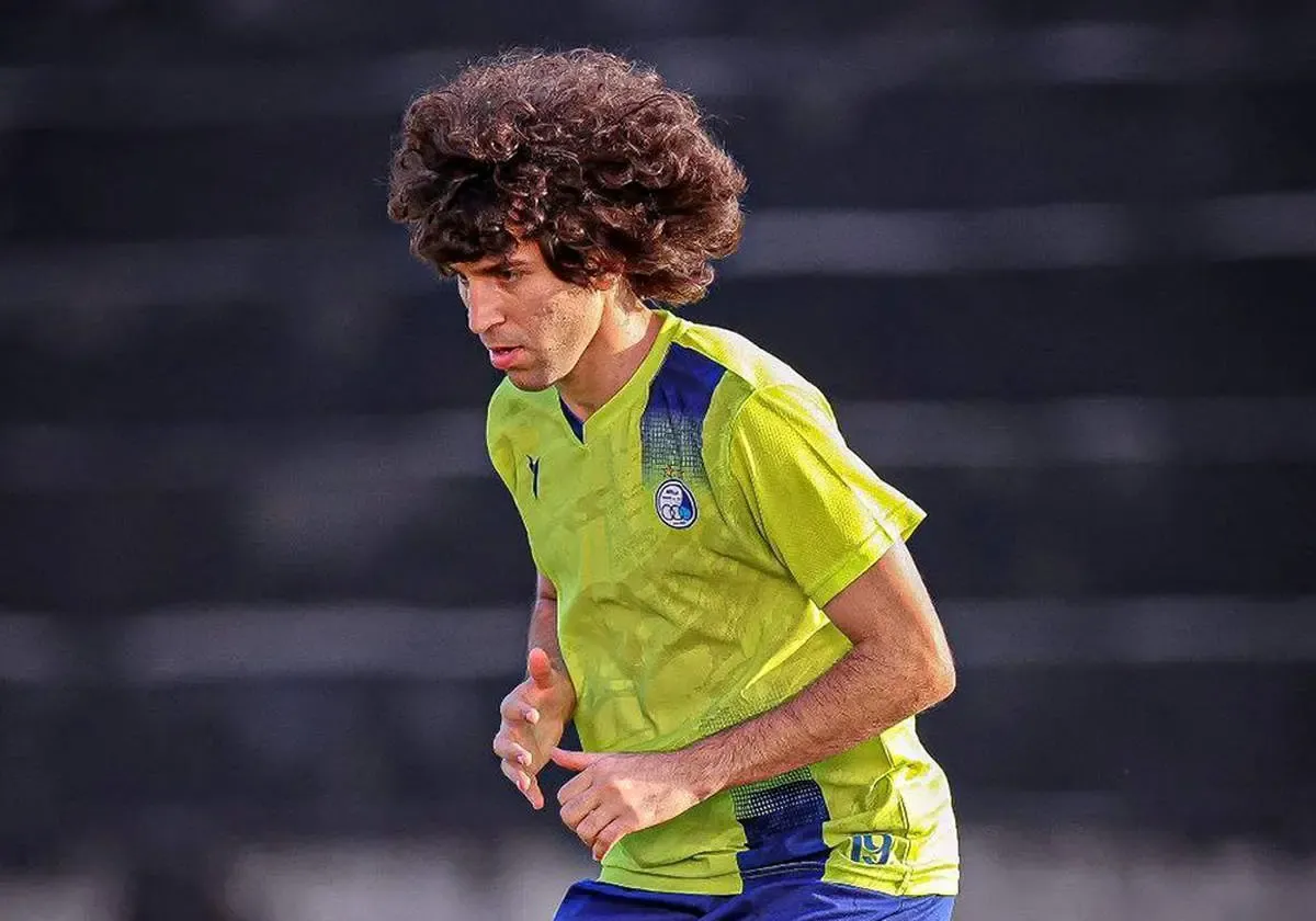 وینگر خارجی استقلالی می‌شود؟