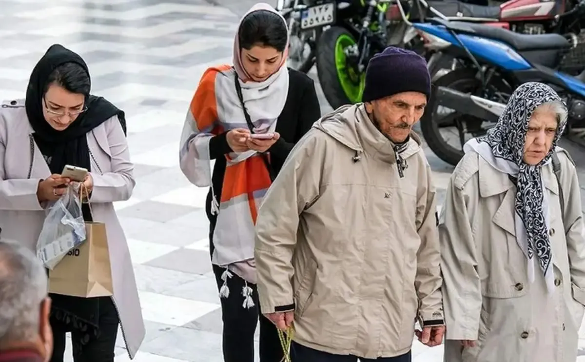 بازنشستگی زودهنگام برای مادران شاغل با قانون جدید حمایت از خانواده