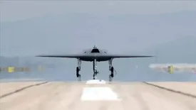 ترکیه از پهپاد مافوق صوت رونمایی کرد/ عکس