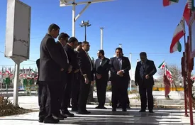 ادای احترام دکترنجارزاده به مقام شامخ شهدای سیستان و بلوچستان در سفر به این استان