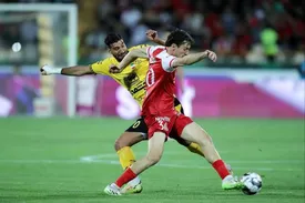 ورود نیروهای یگان ویژه به درگیری طرفداران سپاهان با خانم های پرسپولیسی