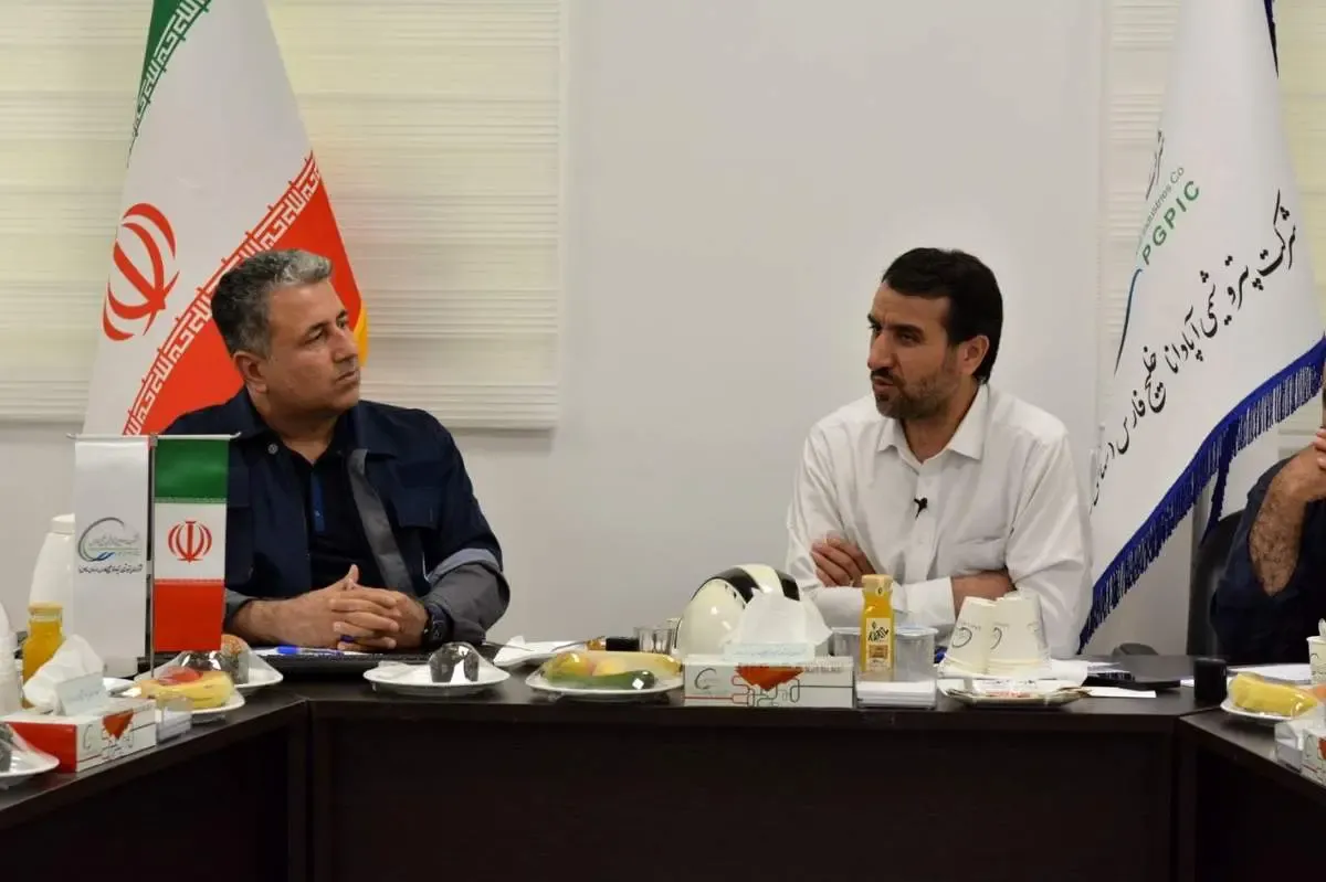 تکمیل زنجیره ارزش متانول، از مهم‌ترین برنامه‌های پتروشیمی آپادانا خلیج‌فارس/ تجهیزات داخلی رآکتور سنتز پتروشیمی آپادانا برای اولین‌بار داخلی‌سازی شده است