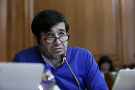 دنیا‌مالی: تا ابد پای سرزمین مادری!